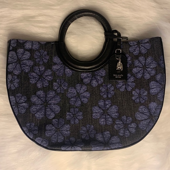 kate spade Handbags - Kate Spade on purpose tote bag